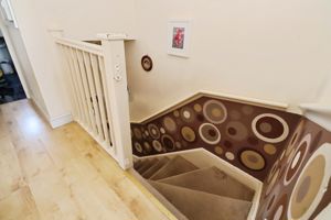 CAMPERNELL CLOSE- click for photo gallery